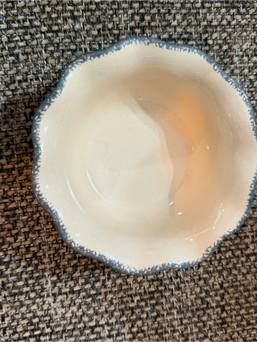 Cream Fruit Motif Scalloped Serving Platter and Bowl Set